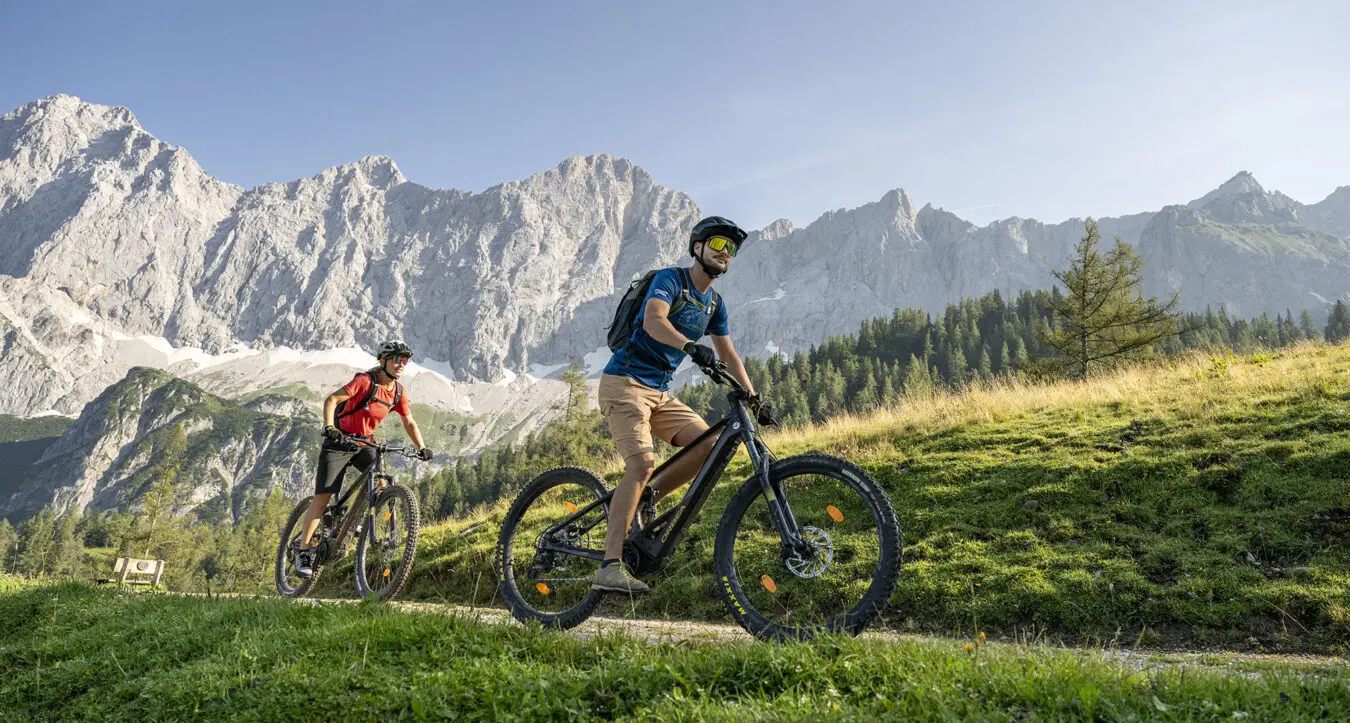 Biken - Sommerurlaub in Ramsau am Dachstein, Urlaubsregion Schladming-Dachstein Biken - Sommerurlaub in Ramsau am Dachstein, Urlaubsregion Schladming-Dachstein