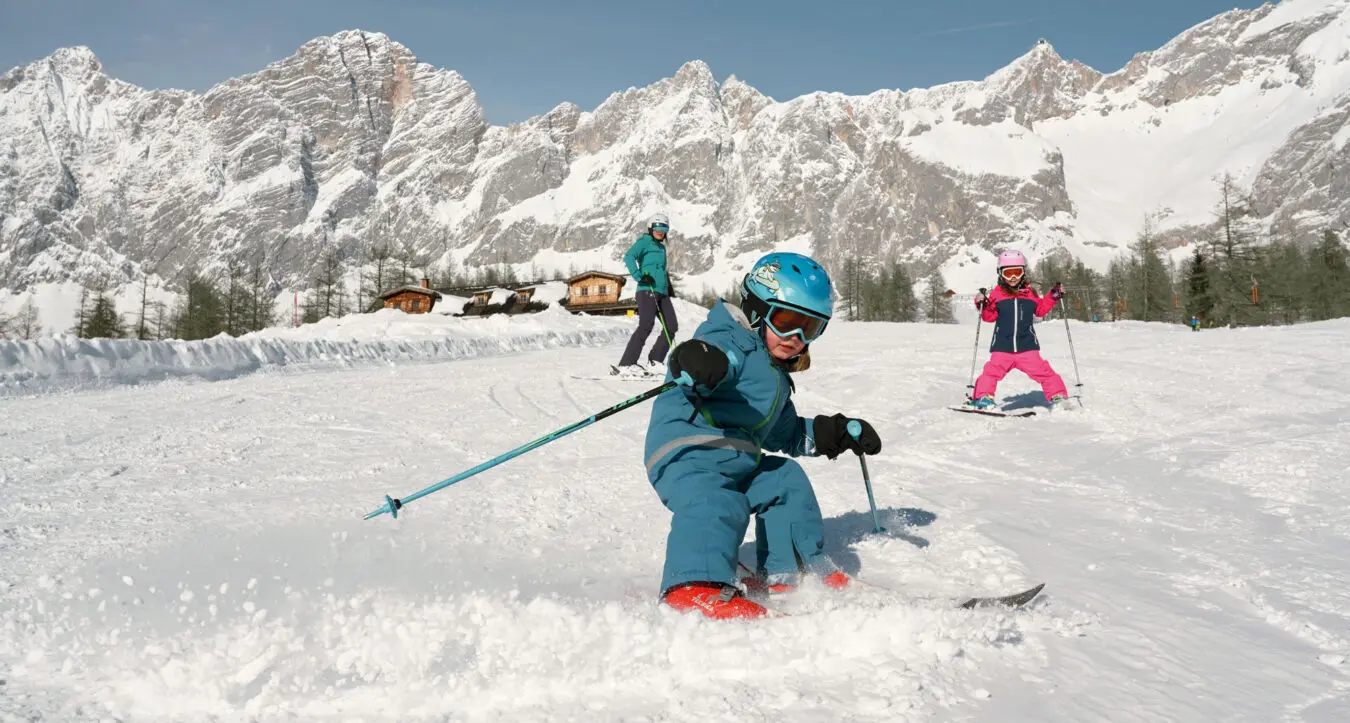 Skifahren - Winterurlaub in Ramsau am Dachstein, Urlaubsregion Schladming-Dachstein Skifahren - Winterurlaub in Ramsau am Dachstein, Urlaubsregion Schladming-Dachstein