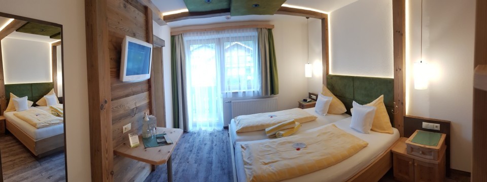 Zimmer 28 klein